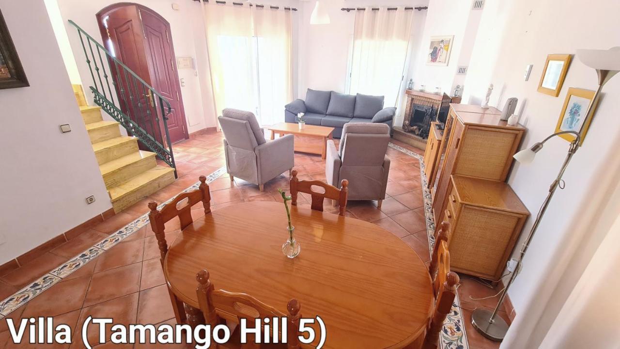 Silhouse Nerja Villas Beach Экстерьер фото